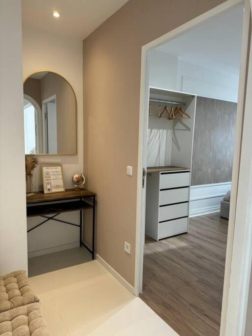 Appartement Avec Magnifique Vue Sur La Saone Et Son Balcon Chalon-sur-Saône Dış mekan fotoğraf